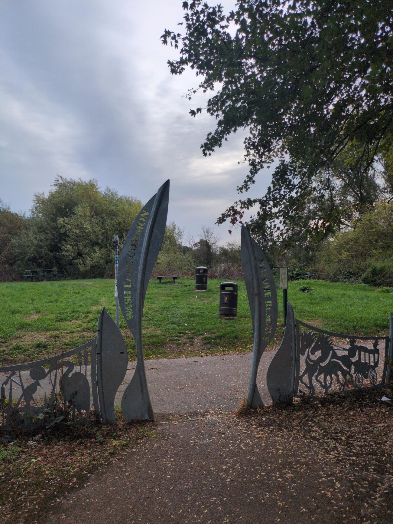 Wash Lane Common Nature reserve at South Mimms Services